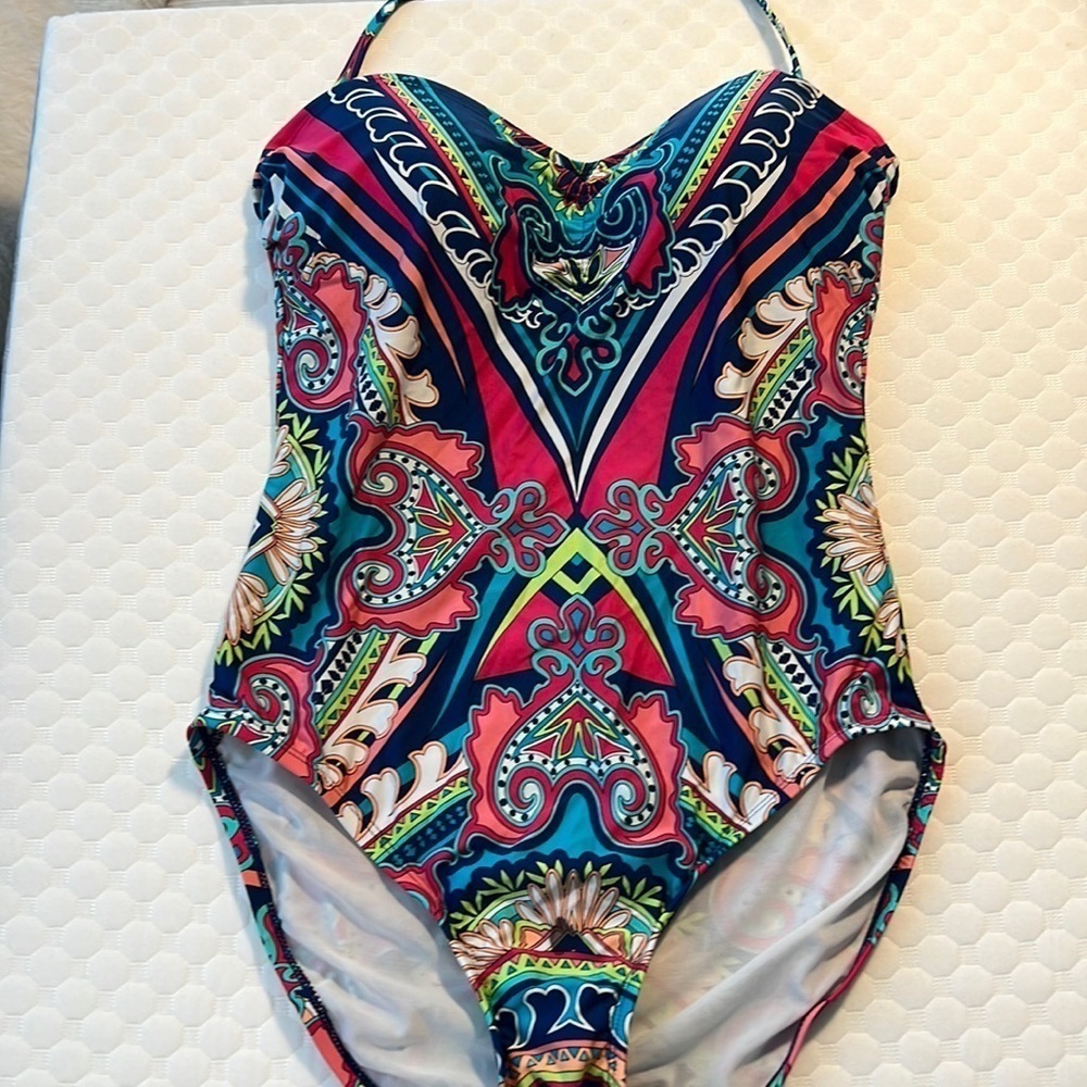 ⭐️24th & Ocean, One-Piece, Small, Vibrant, Excellent Condition - Picture 3 of 8